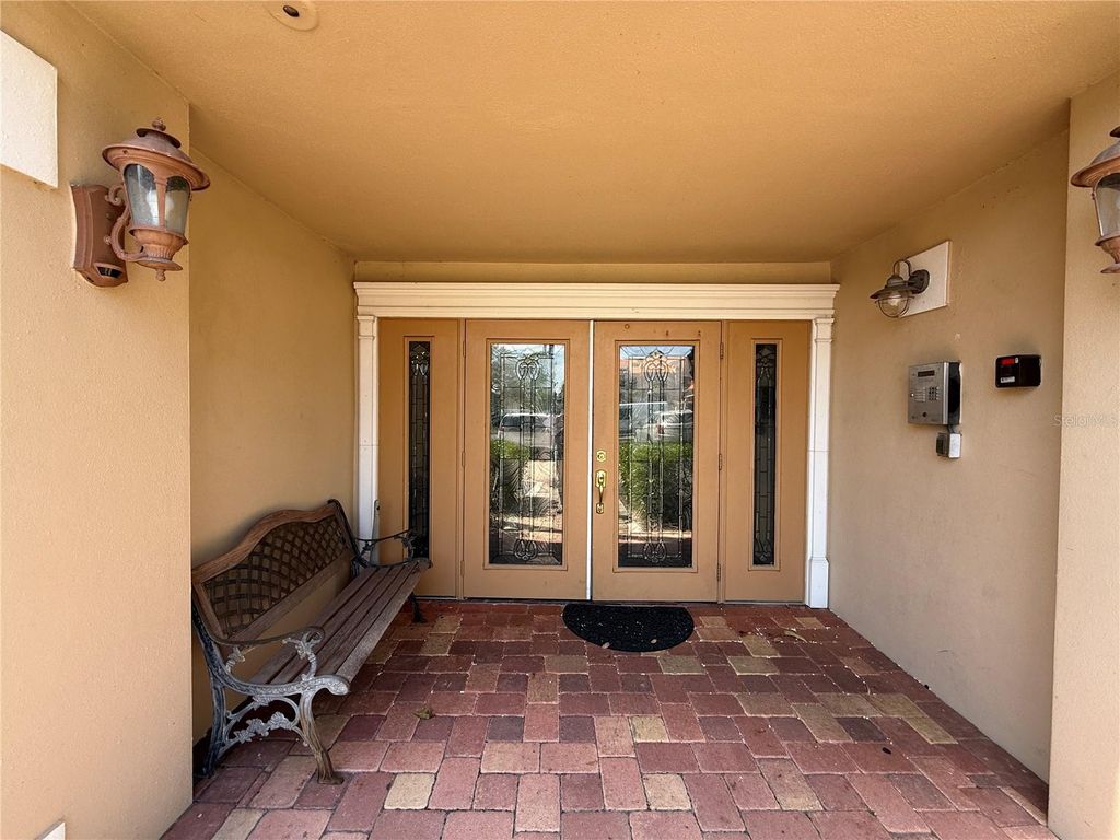 Photo of 950 Broadway #107, Dunedin, FL 34698 (MLS # TB8479278)