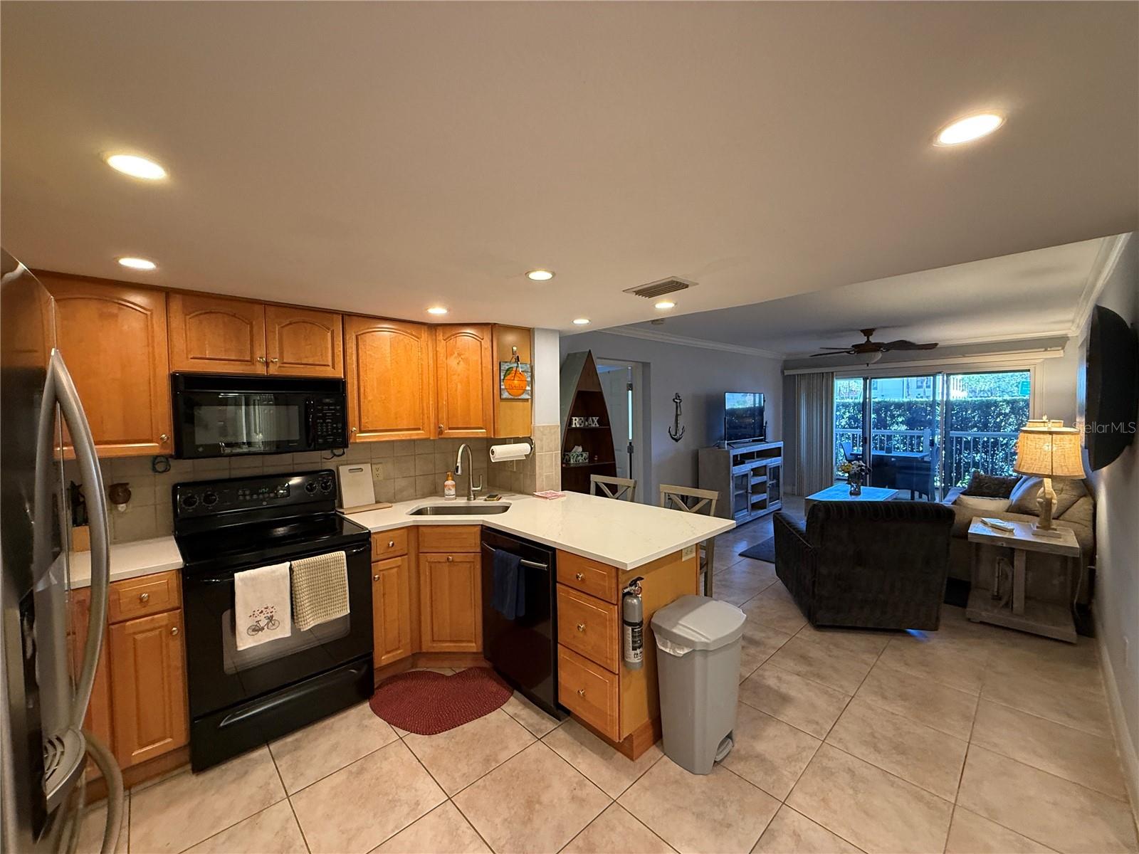 NINE FIFTY BROADWAY CONDO - Residential