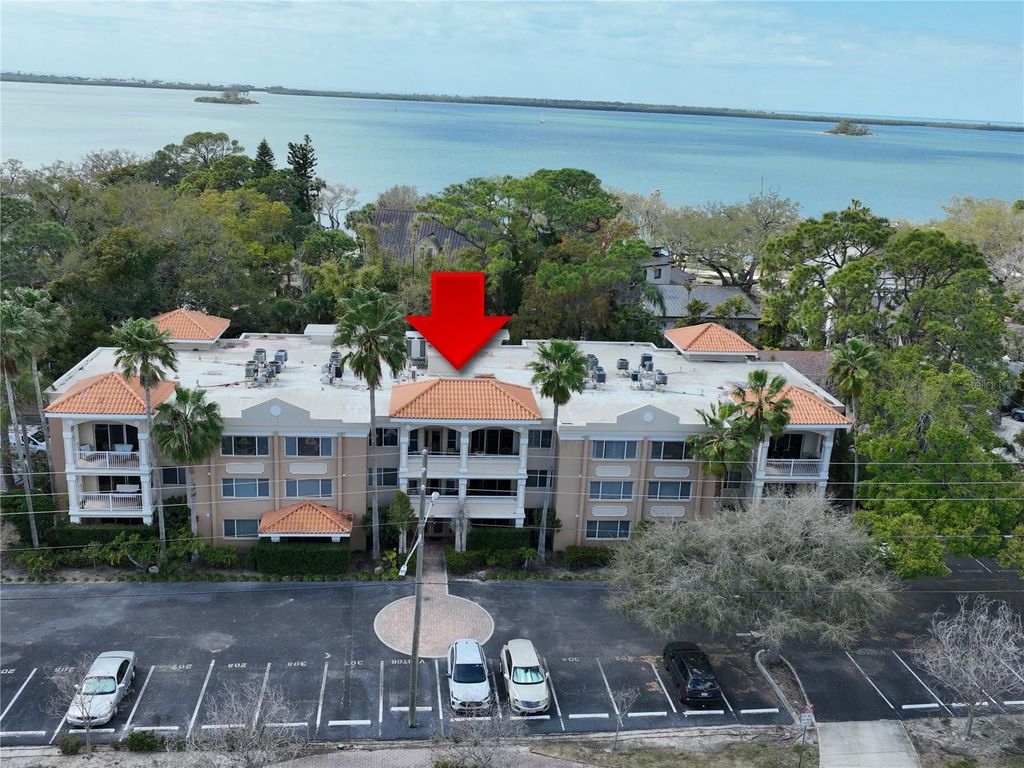 Photo of 950 Broadway #107, Dunedin, FL 34698 (MLS # TB8479278)