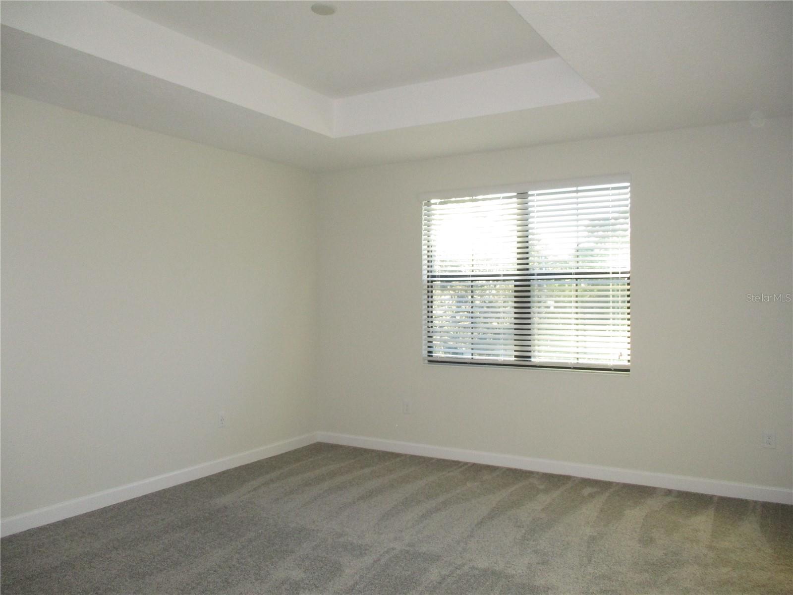 TRAILS/MOSS PARK - Residential Lease