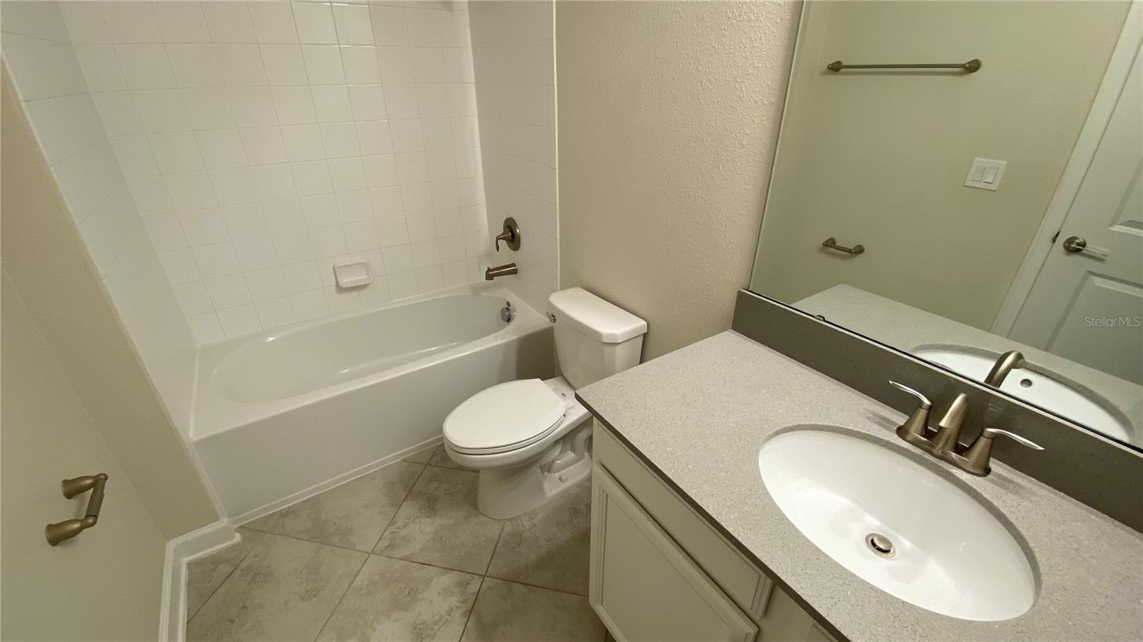 TRAILS/MOSS PARK - Residential Lease