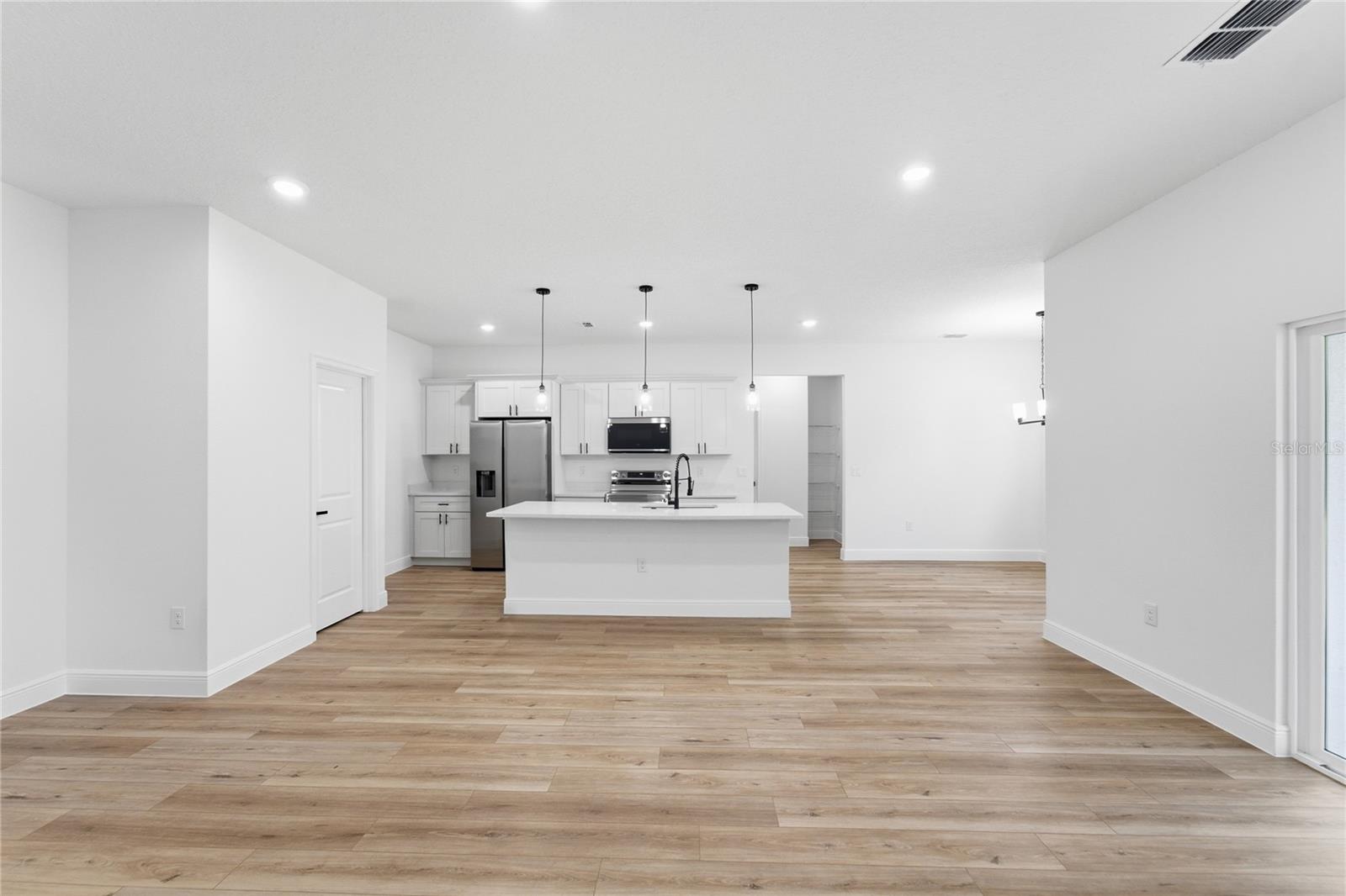 MARION OAKS 01 - Residential