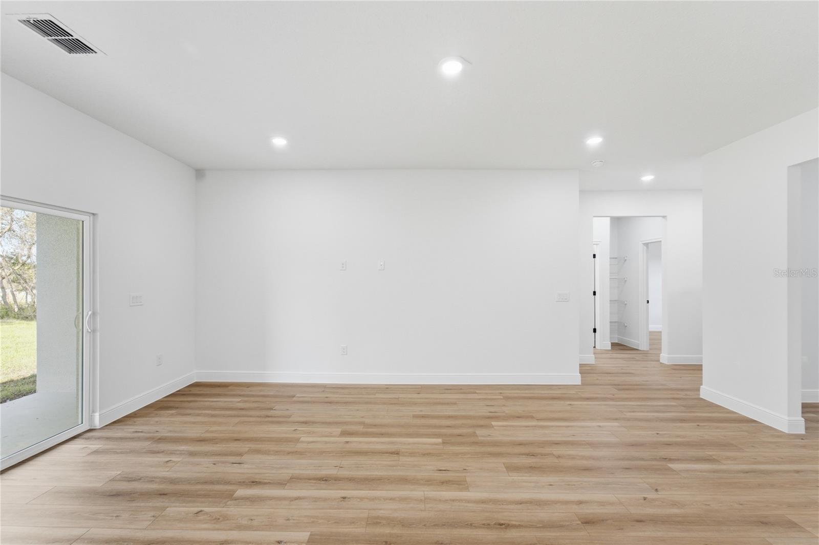 MARION OAKS 01 - Residential