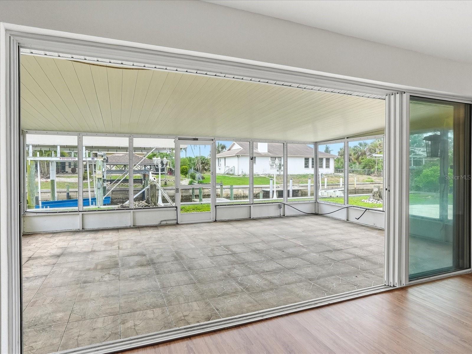 CHARLOTTE PARK - Residential