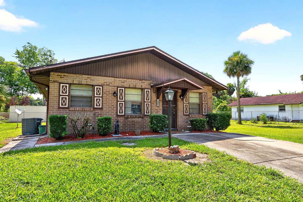 Photo of 1809 Strickland Avenue, Sanford, FL 32771 (MLS # O6429359)