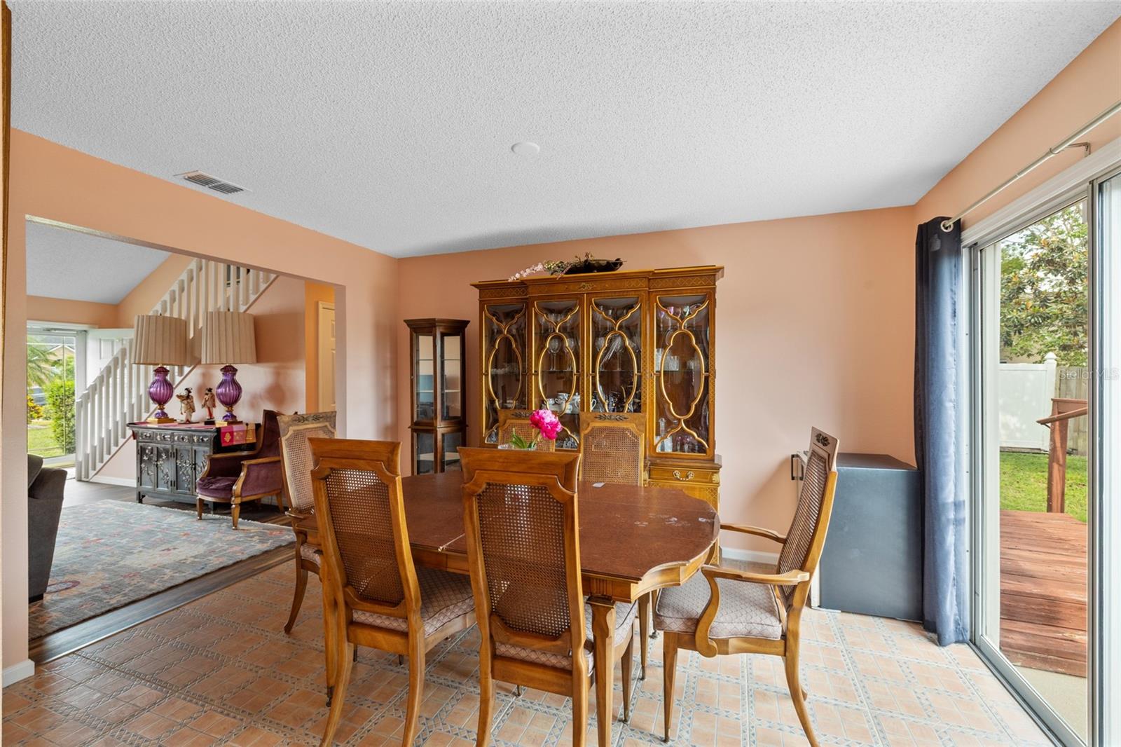 HUNTERS GROVE - Residential