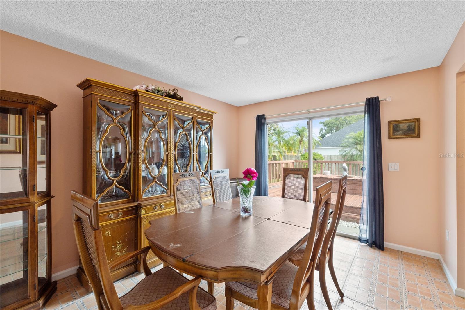 HUNTERS GROVE - Residential