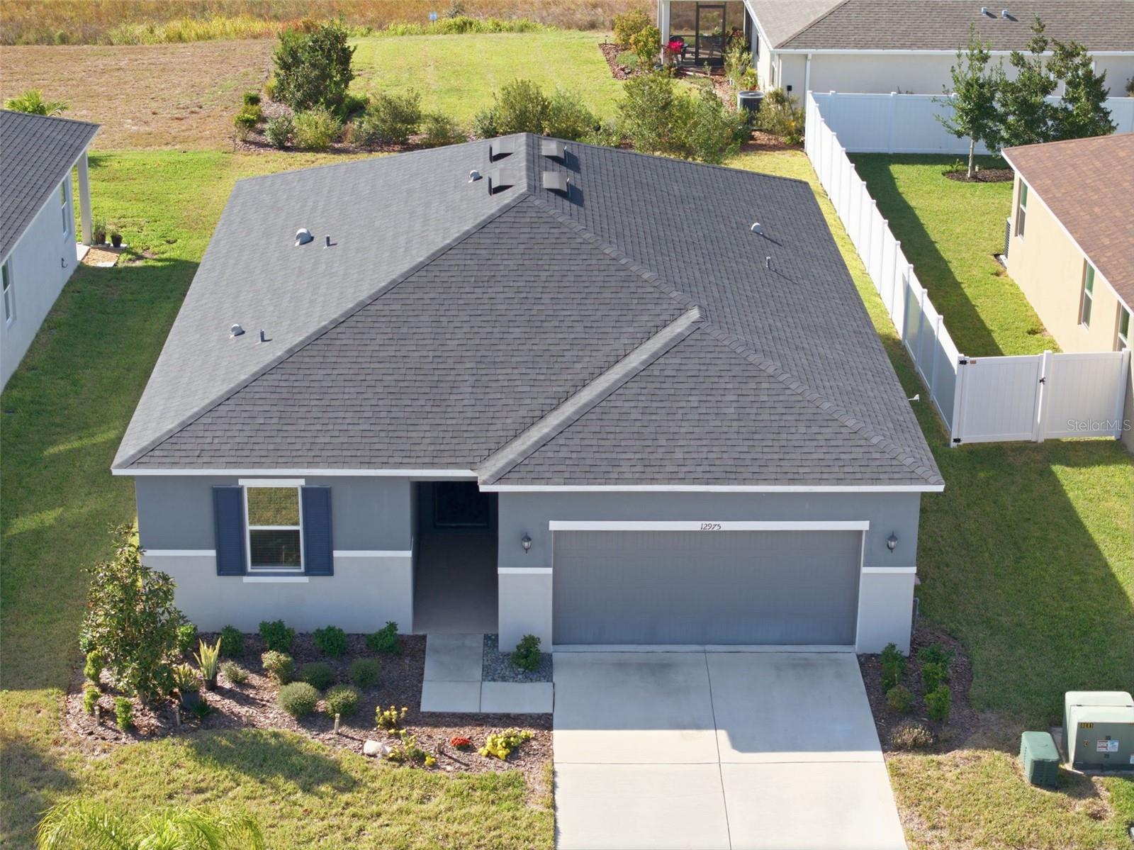 LEGENDS POINTE - Residential