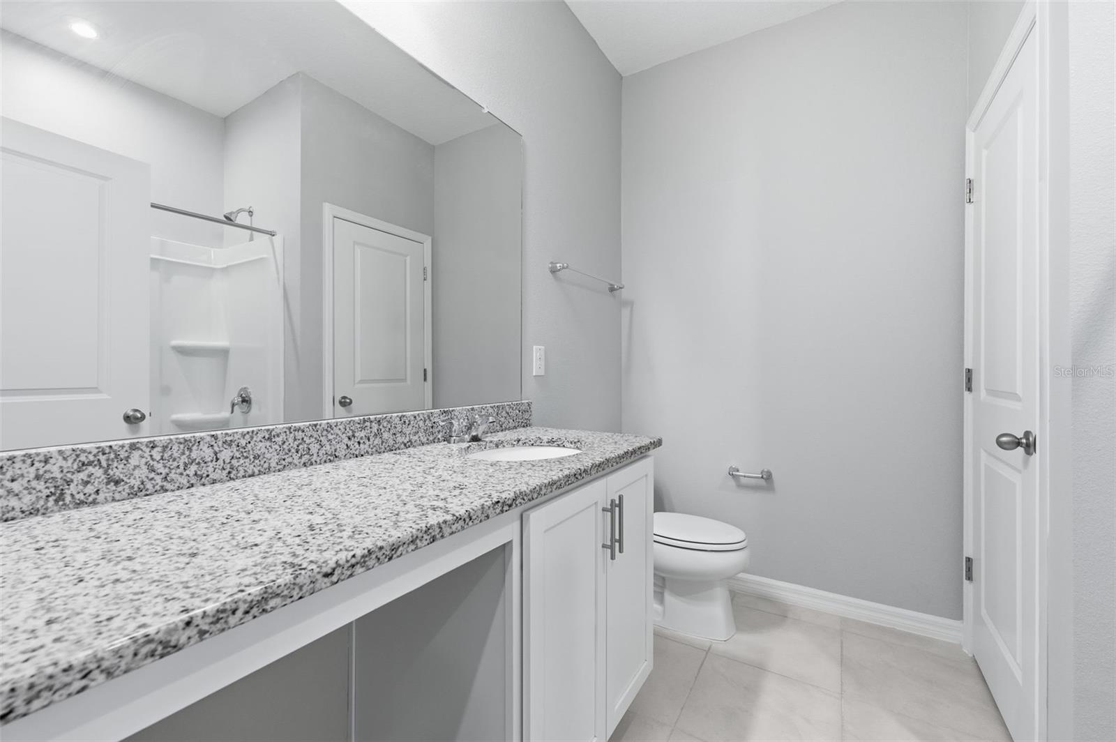 LEGENDS POINTE - Residential