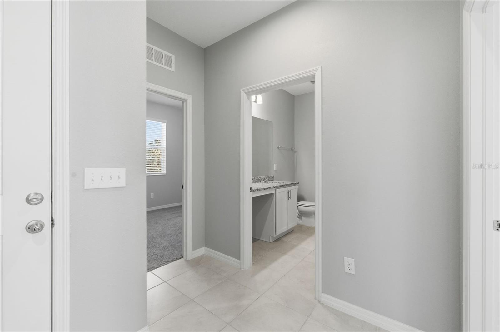 LEGENDS POINTE - Residential