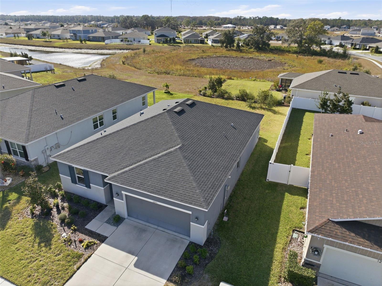 LEGENDS POINTE - Residential