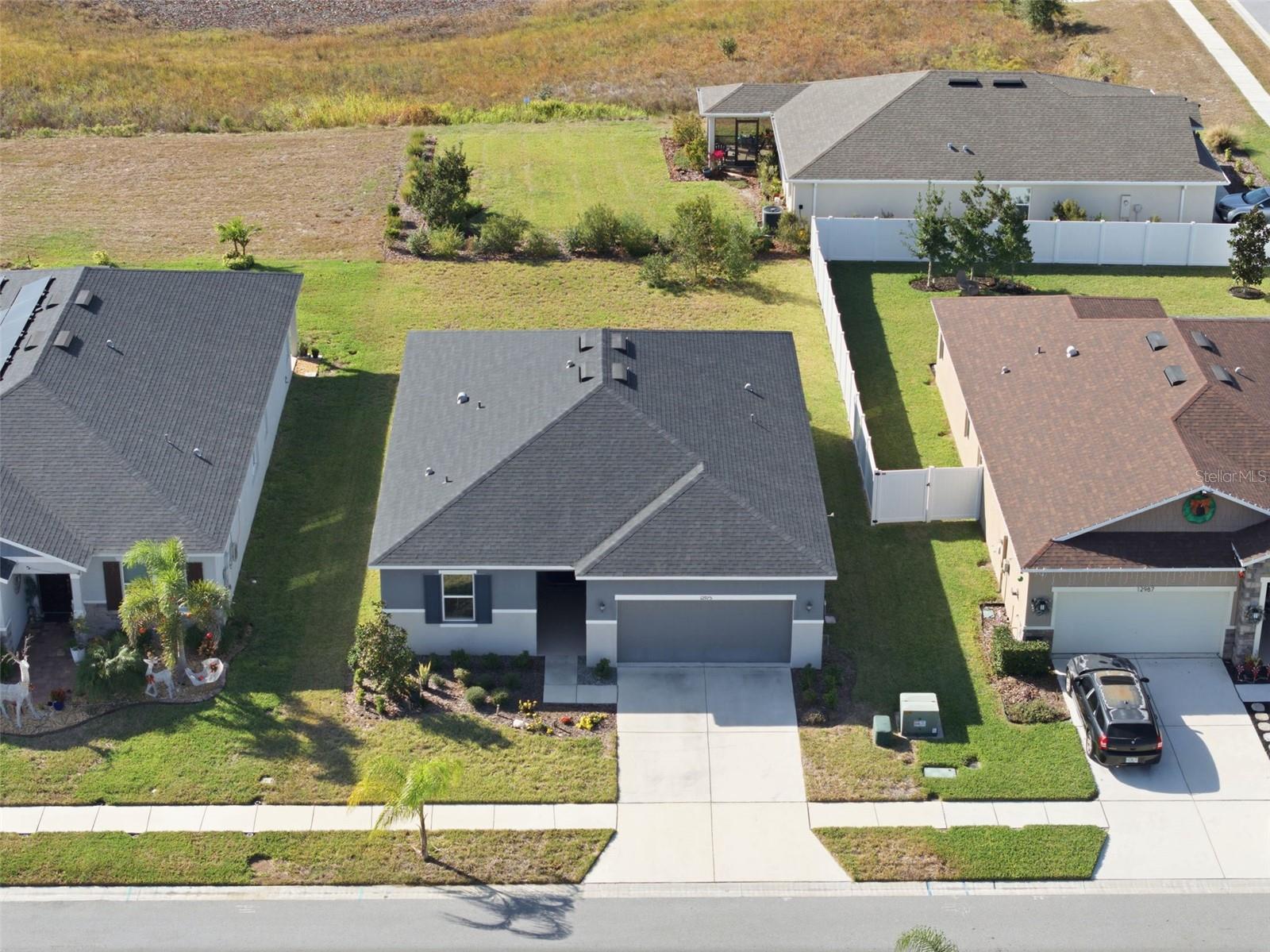 LEGENDS POINTE - Residential