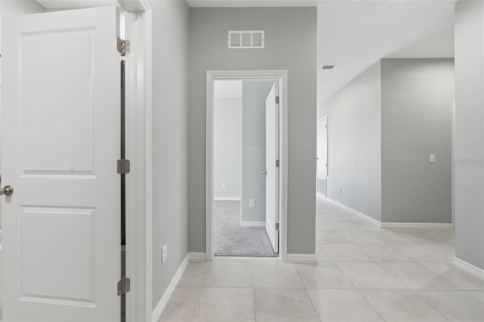 LEGENDS POINTE - Residential