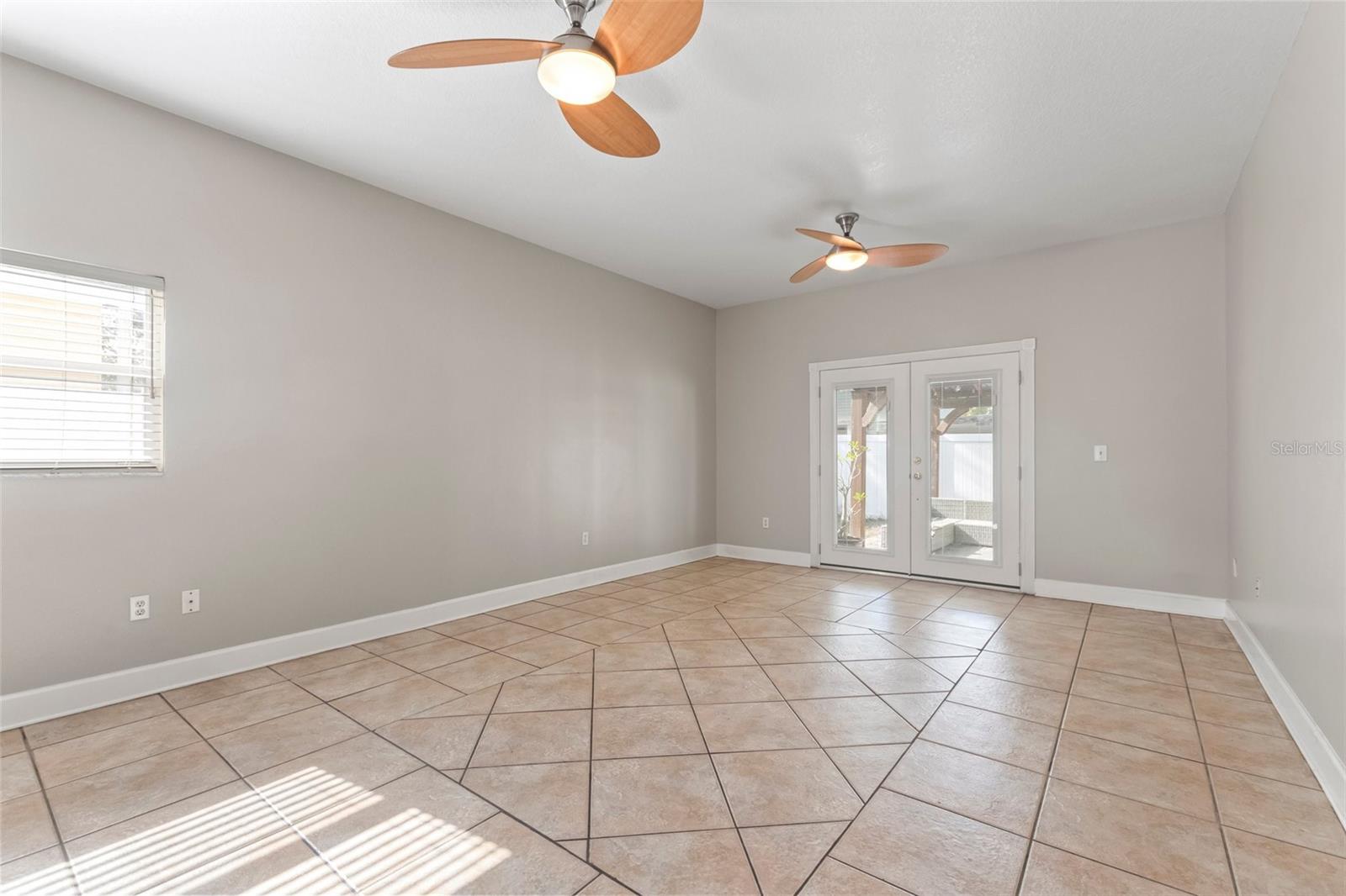 ARLINGTON HEIGHTS - Residential Lease