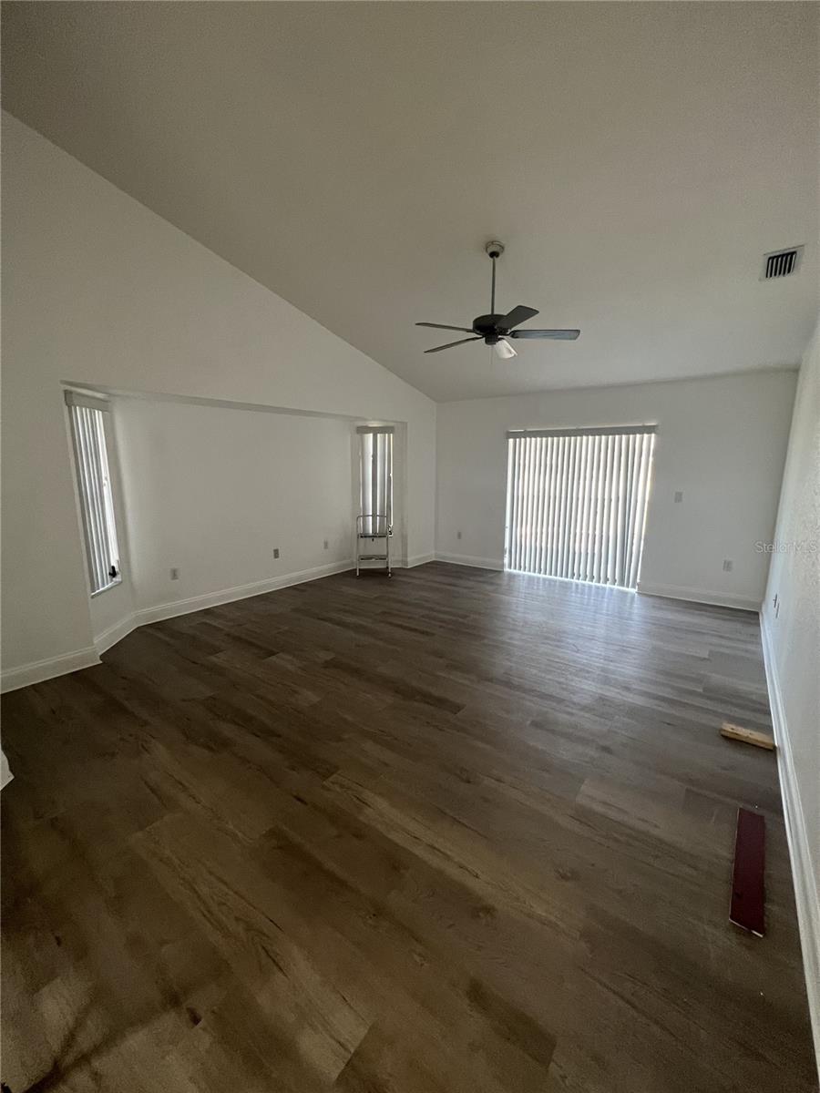 2092 RIO DE JANEIRO AVENUE