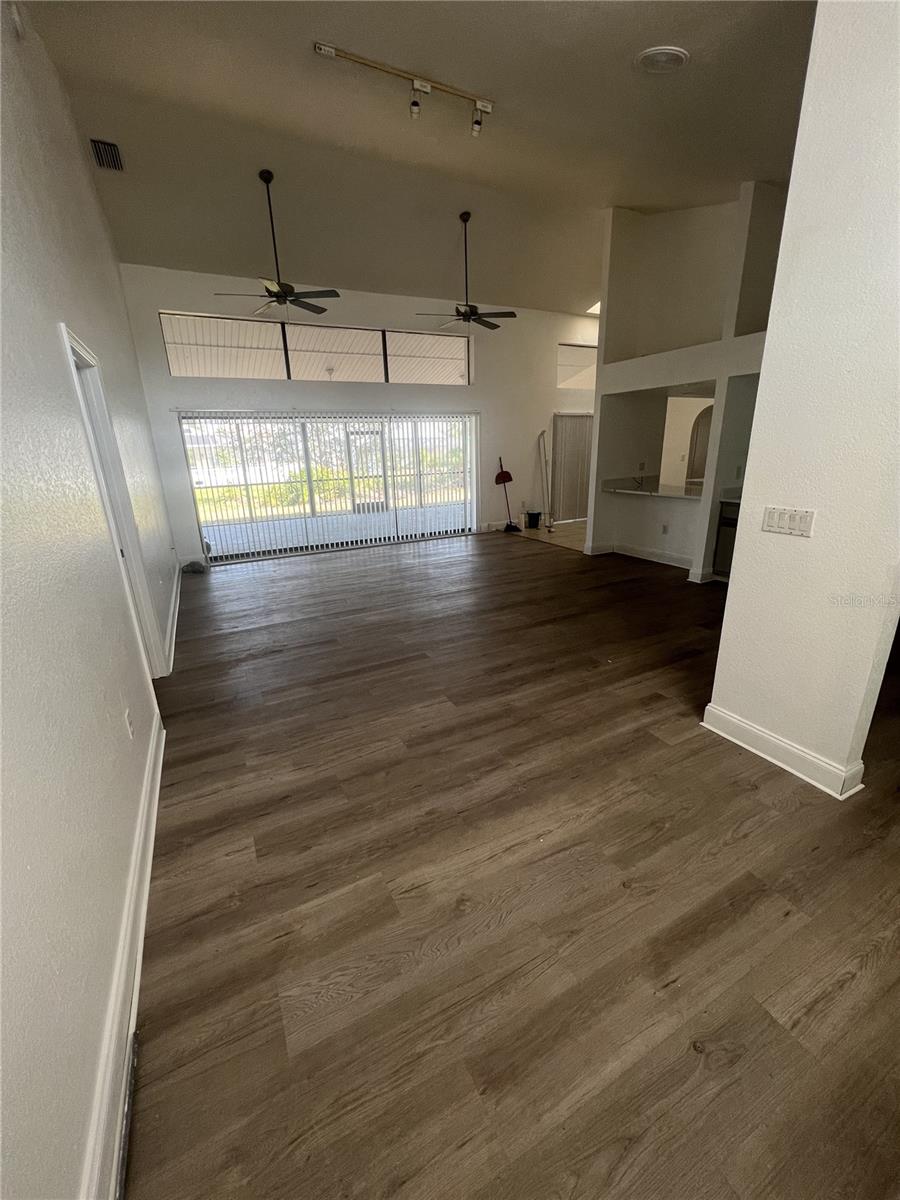 2092 RIO DE JANEIRO AVENUE