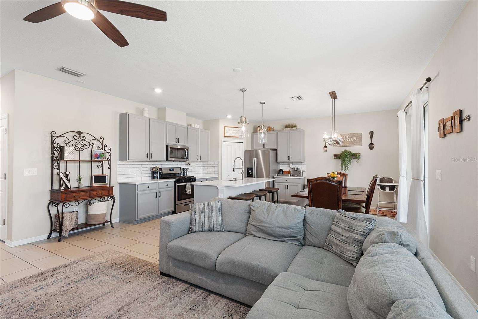 ARTISAN LAKES EAVES BEND PH I SP A-K - Residential