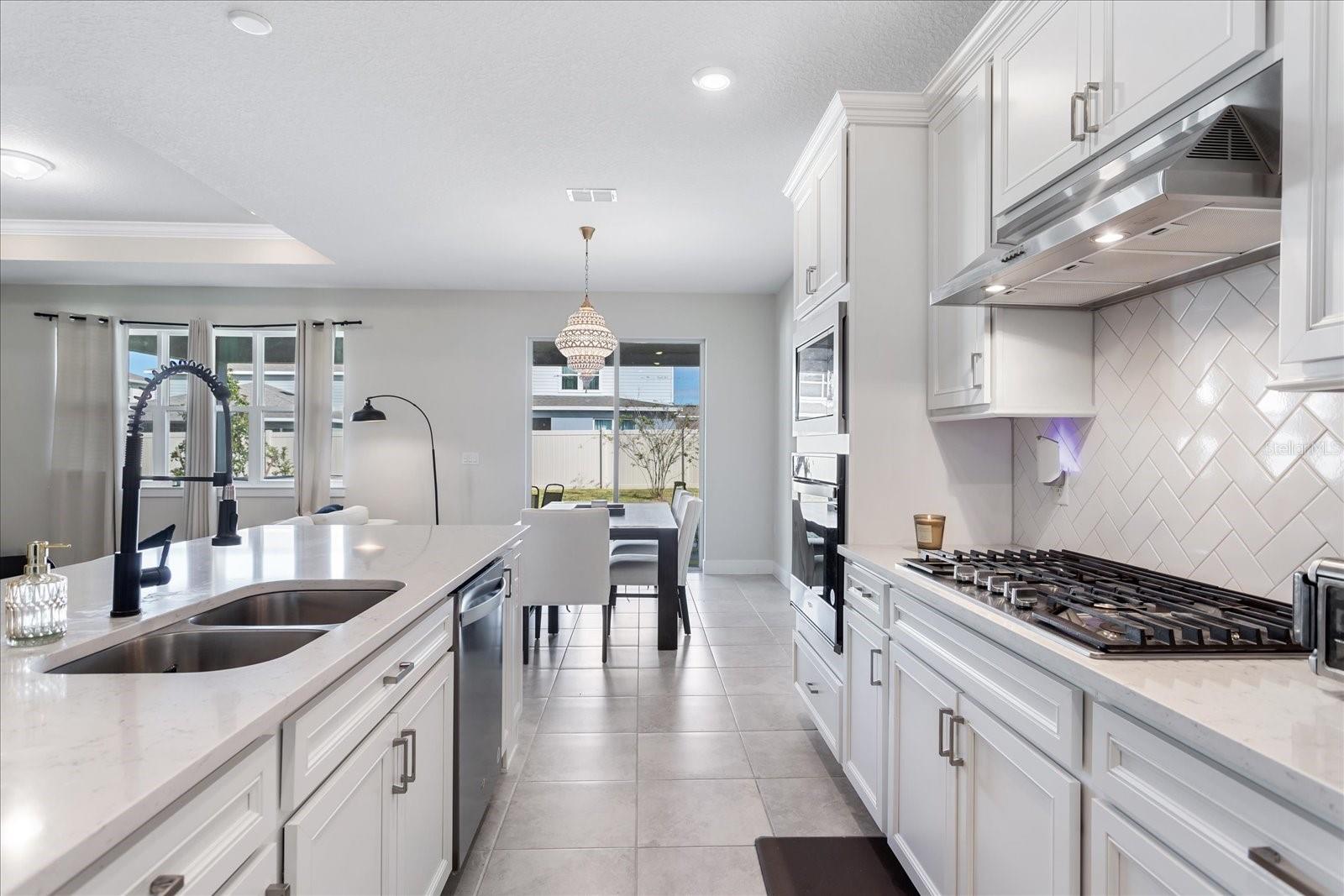 WINDING MEADOWS - Residential