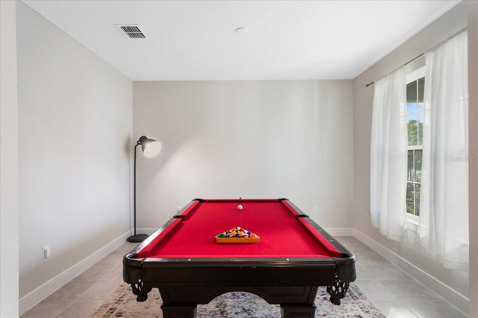 WINDING MEADOWS - Residential