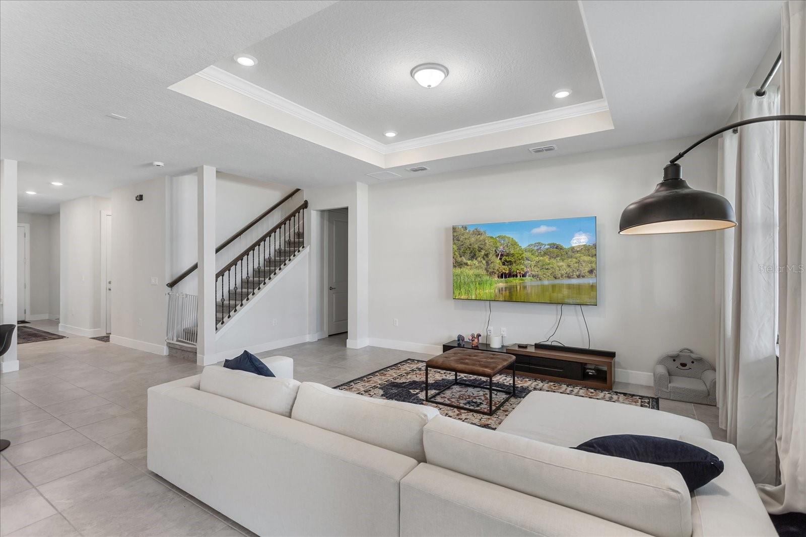 WINDING MEADOWS - Residential