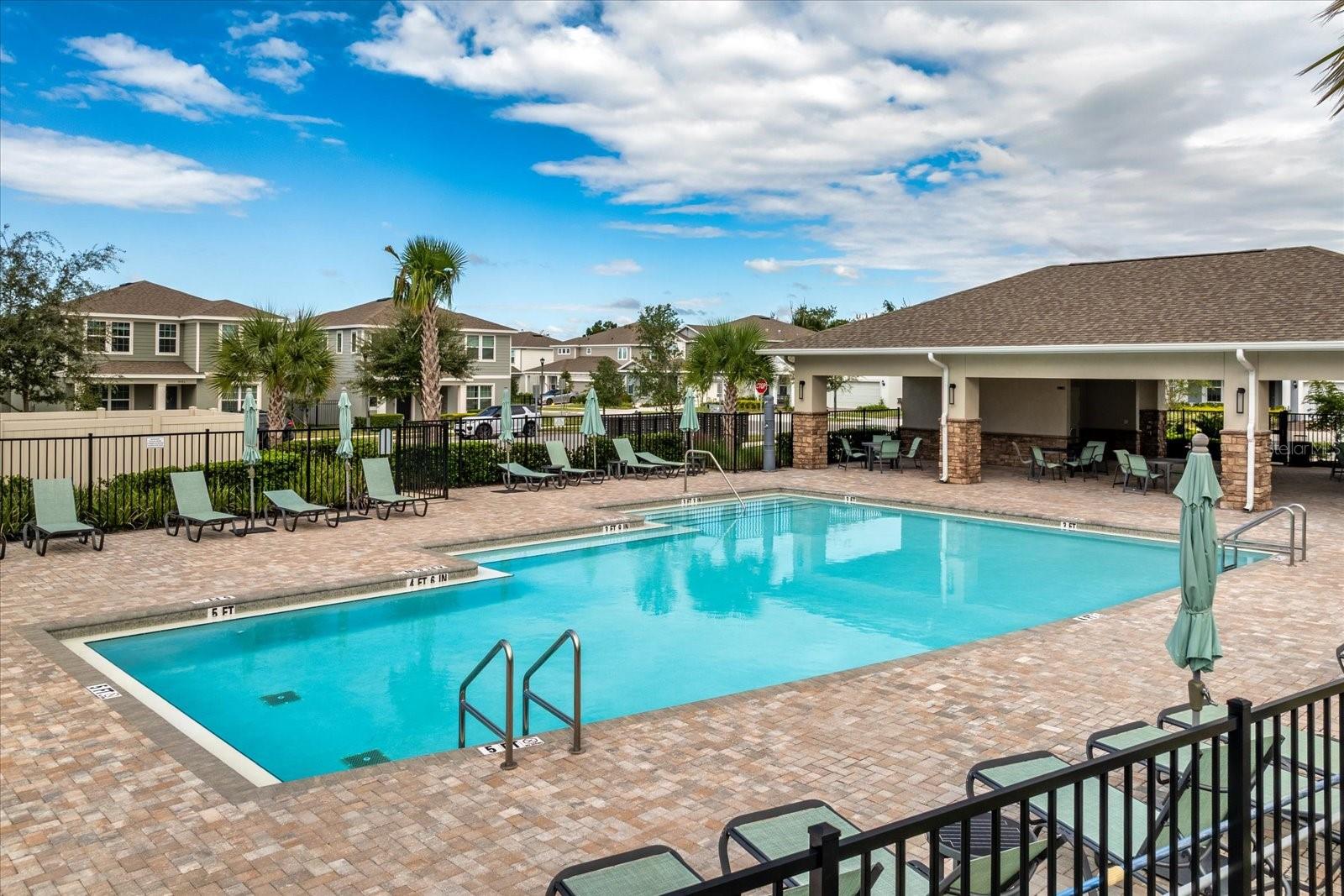 WINDING MEADOWS - Residential