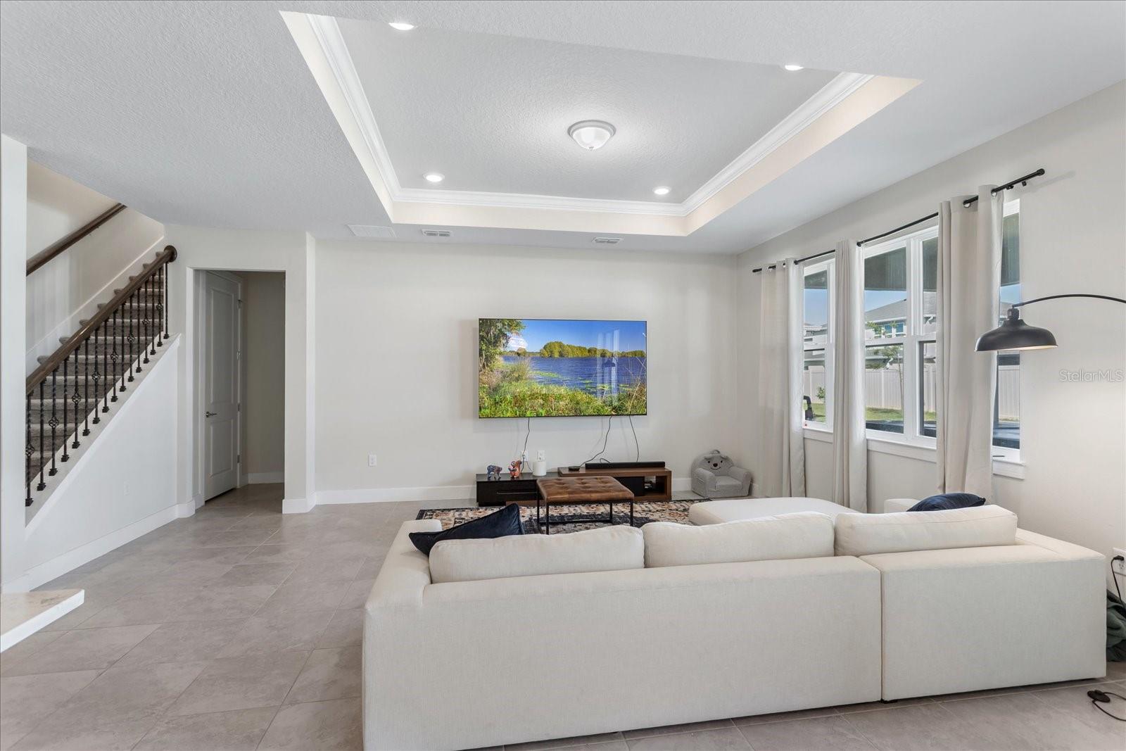 WINDING MEADOWS - Residential