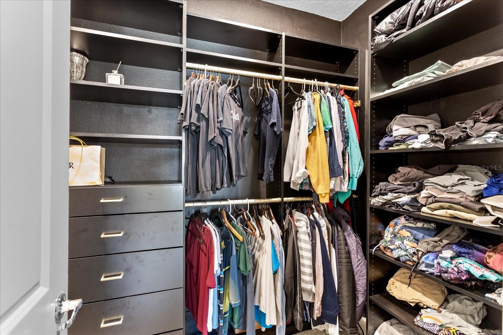 WINDING MEADOWS - Residential