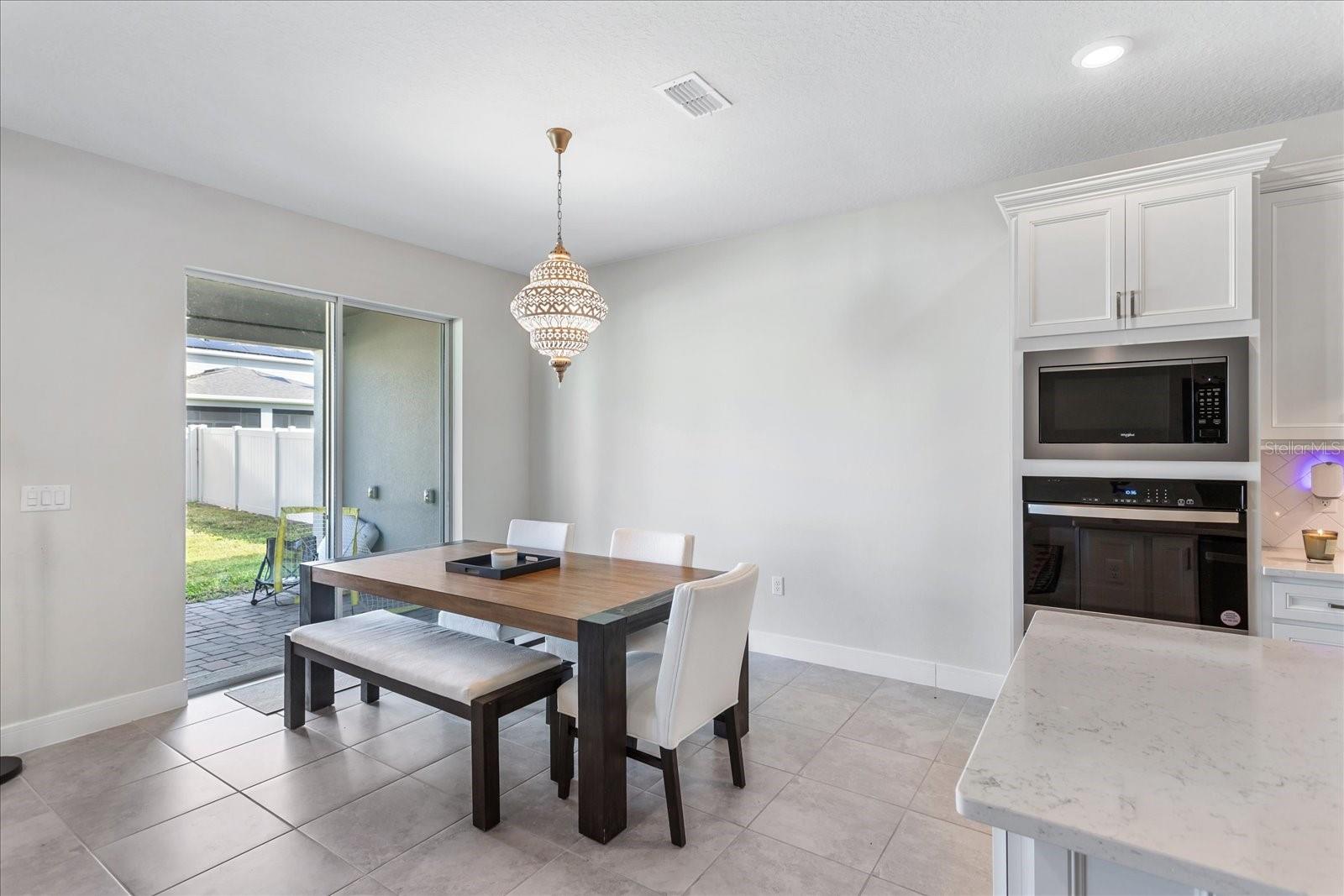 WINDING MEADOWS - Residential