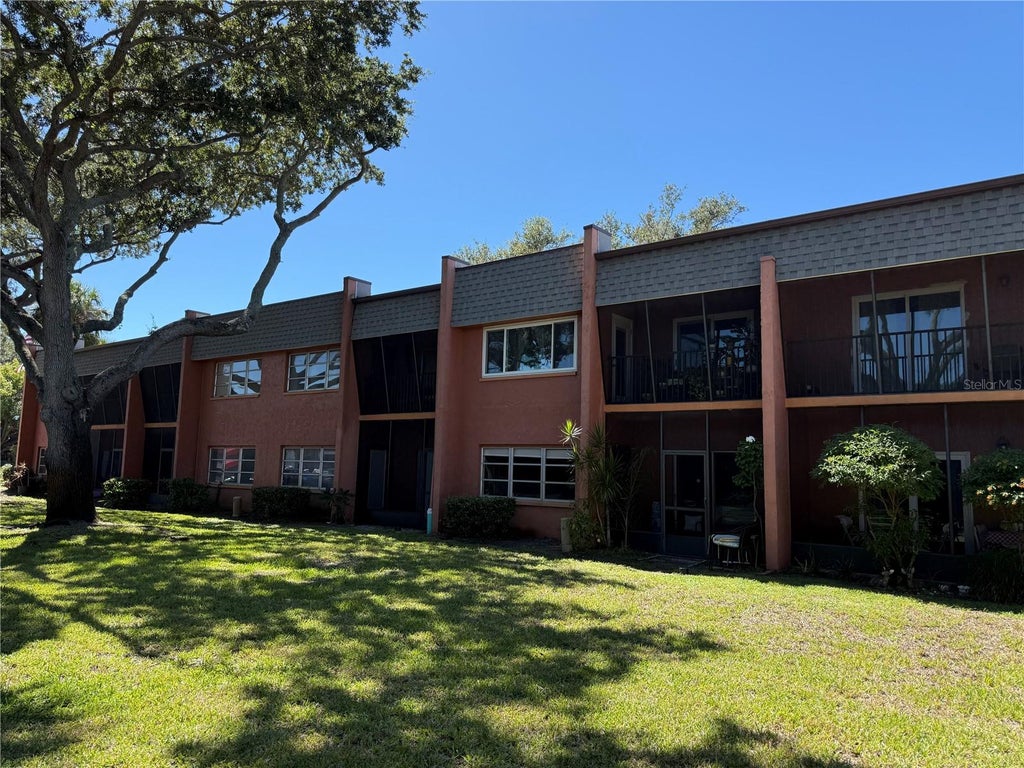 Photo of 4805 Alt 19 #422, Palm Harbor, FL 34683 (MLS # W7889990)