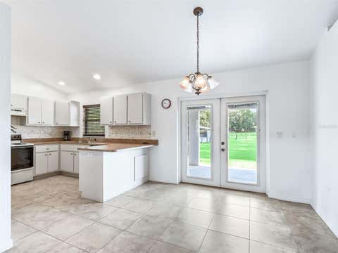 Tiny photo for 30 SW 145th Street, Ocala, FL 34473 (MLS # TB8503692)