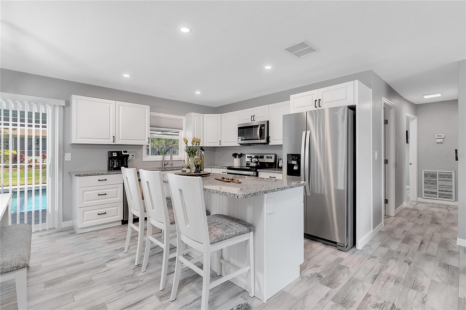 ROTONDA WEST OAKLAND HILLS - Residential Lease