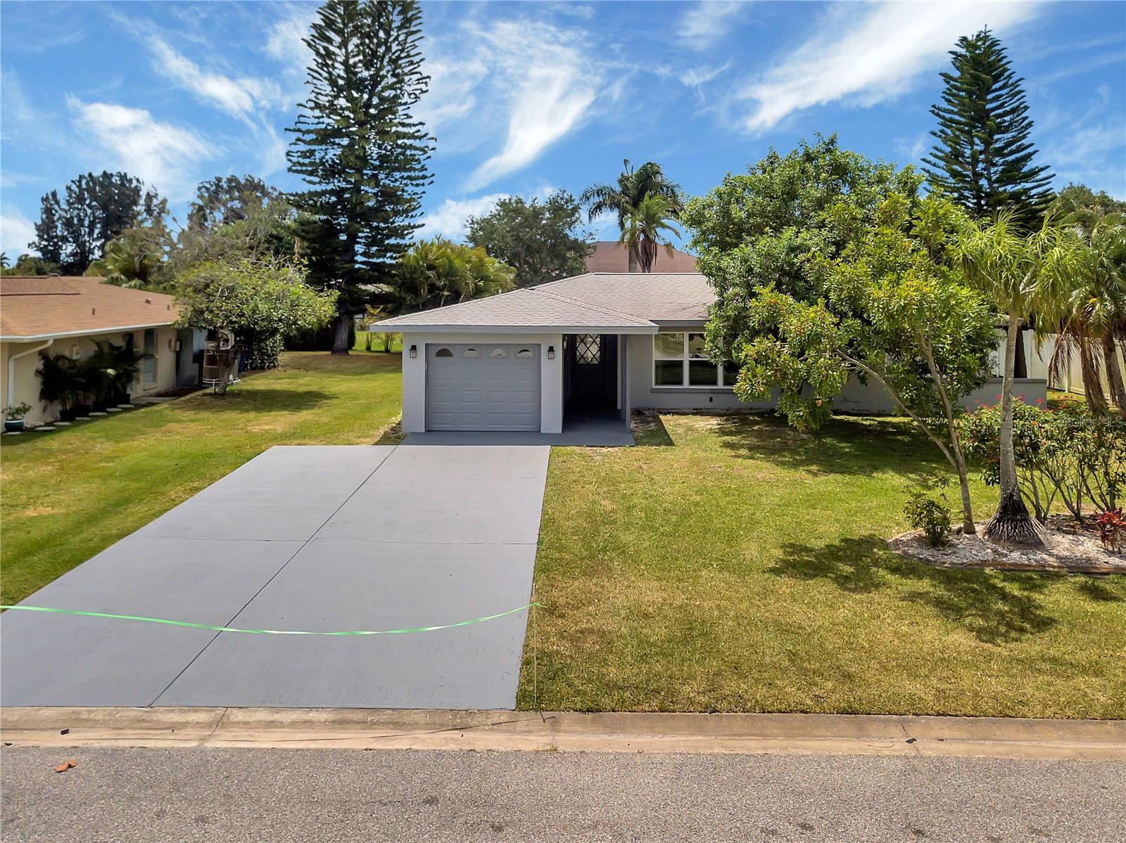 ROTONDA WEST OAKLAND HILLS - Residential Lease