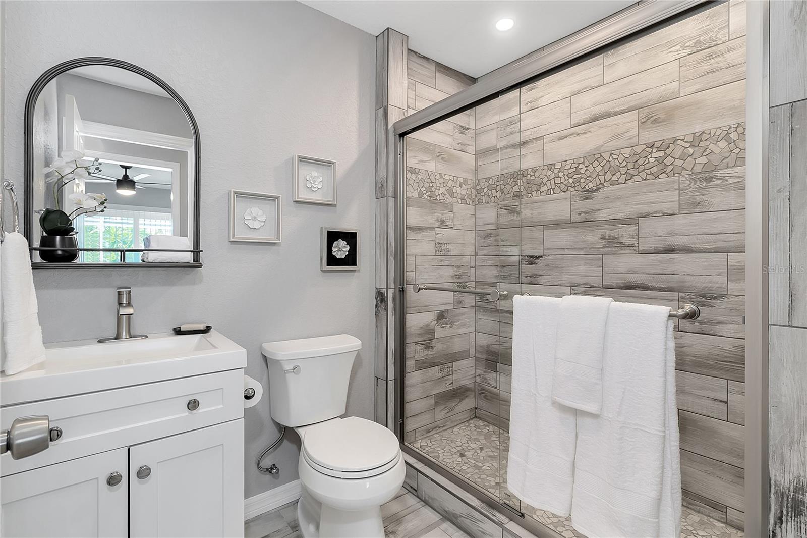 ROTONDA WEST OAKLAND HILLS - Residential Lease