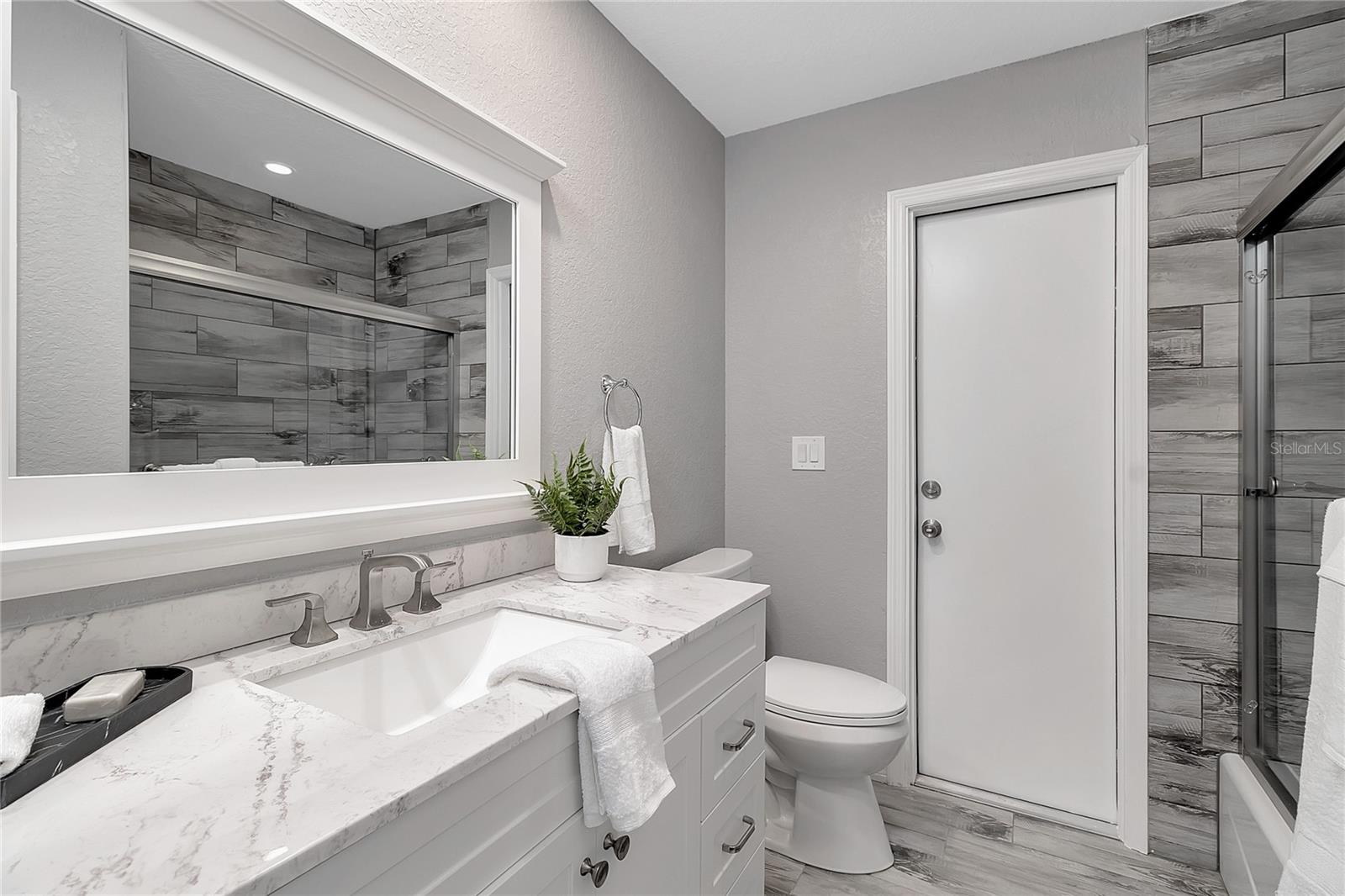 ROTONDA WEST OAKLAND HILLS - Residential Lease