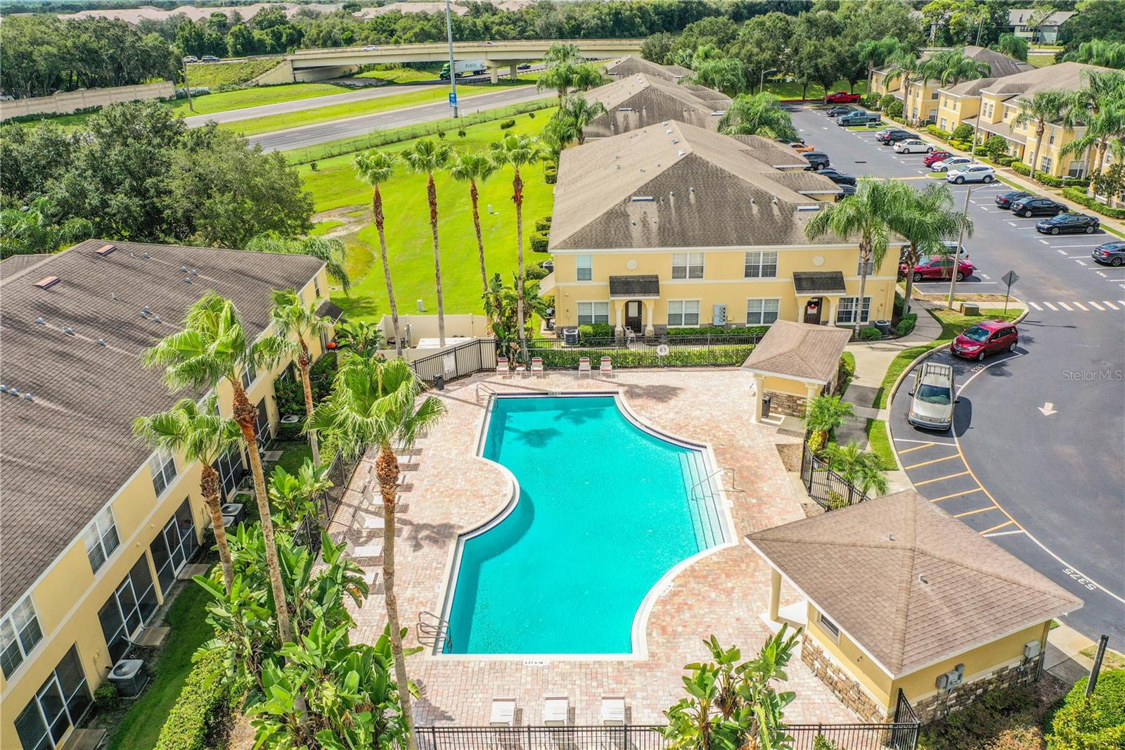 COBBLESTONE LANDING TWNHMS CONDO - Residential Lease