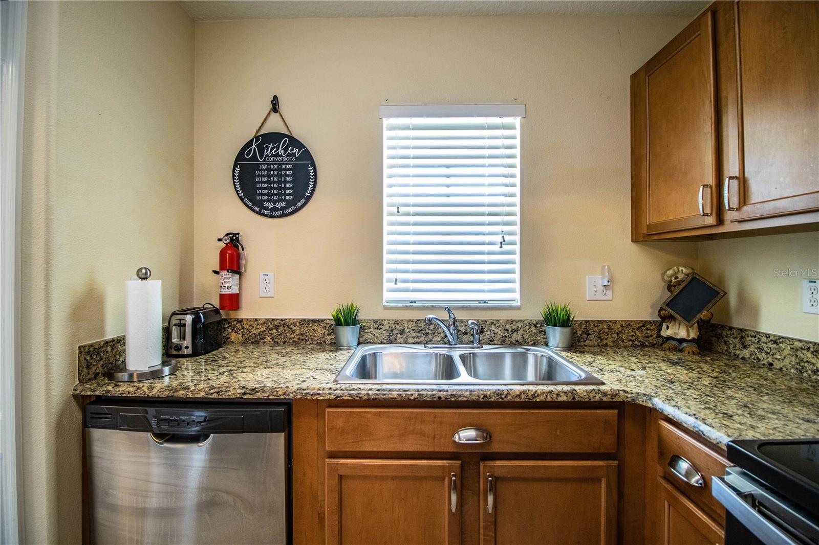 COBBLESTONE LANDING TWNHMS CONDO - Residential Lease