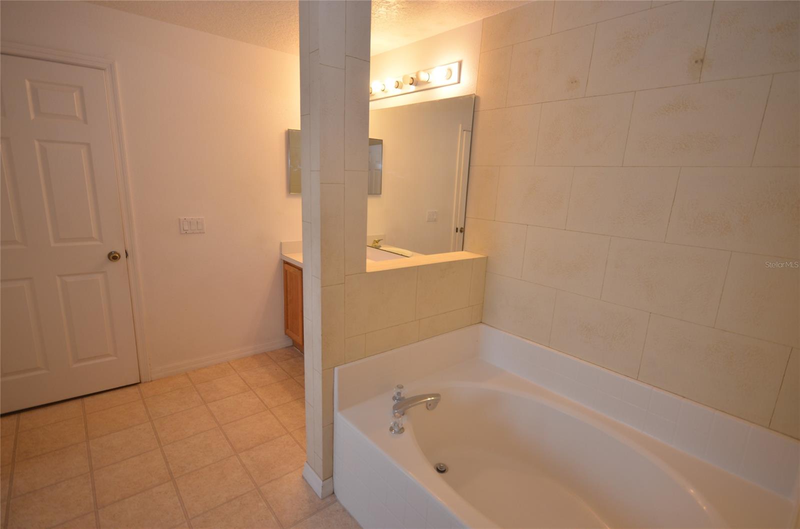 Florida Shores 01 - Residential