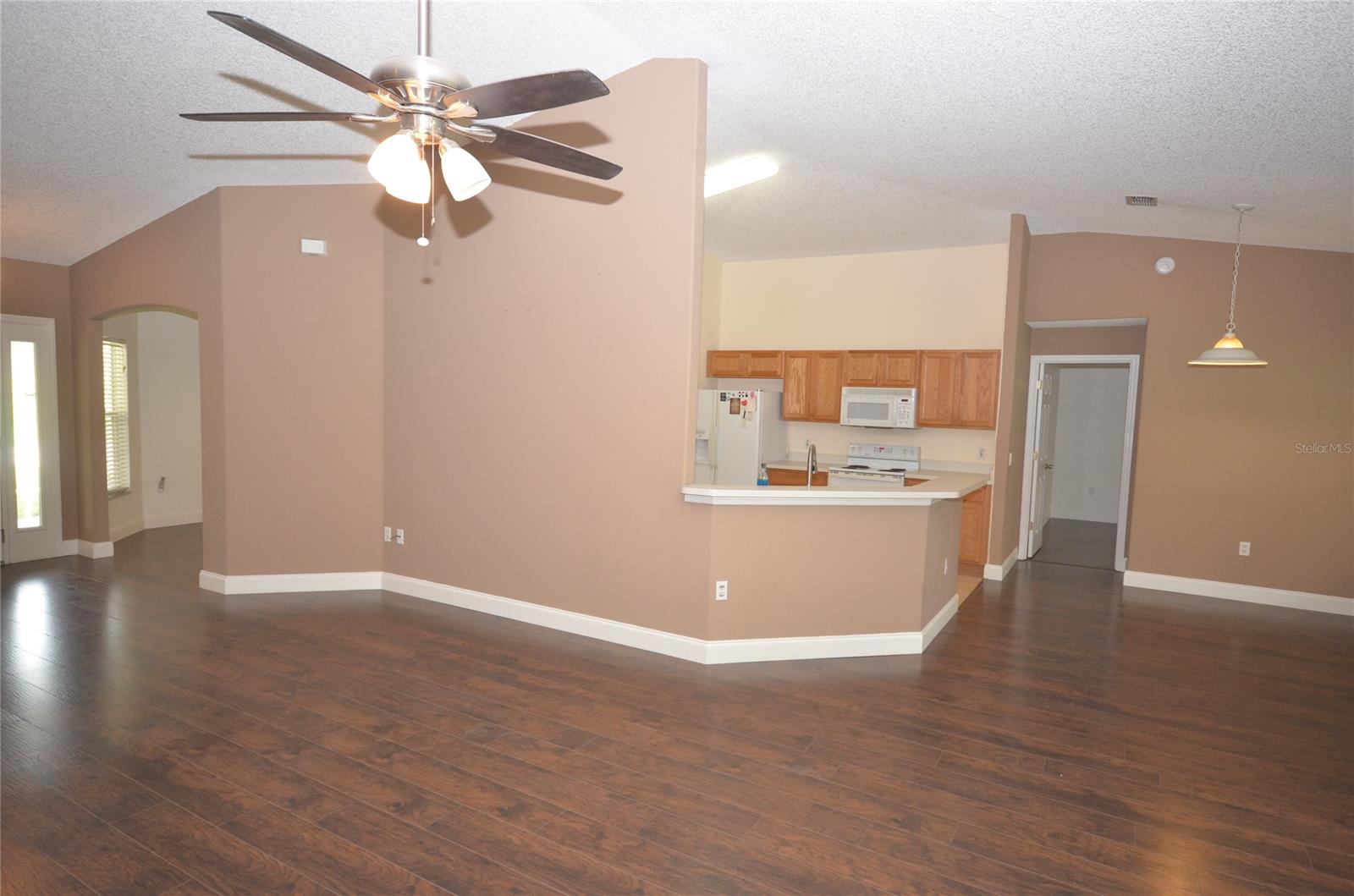 Florida Shores 01 - Residential