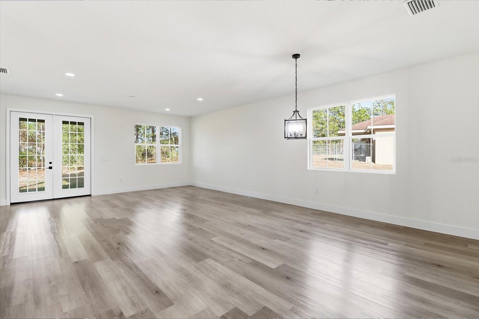 MARION OAKS UNIT 10 - Residential