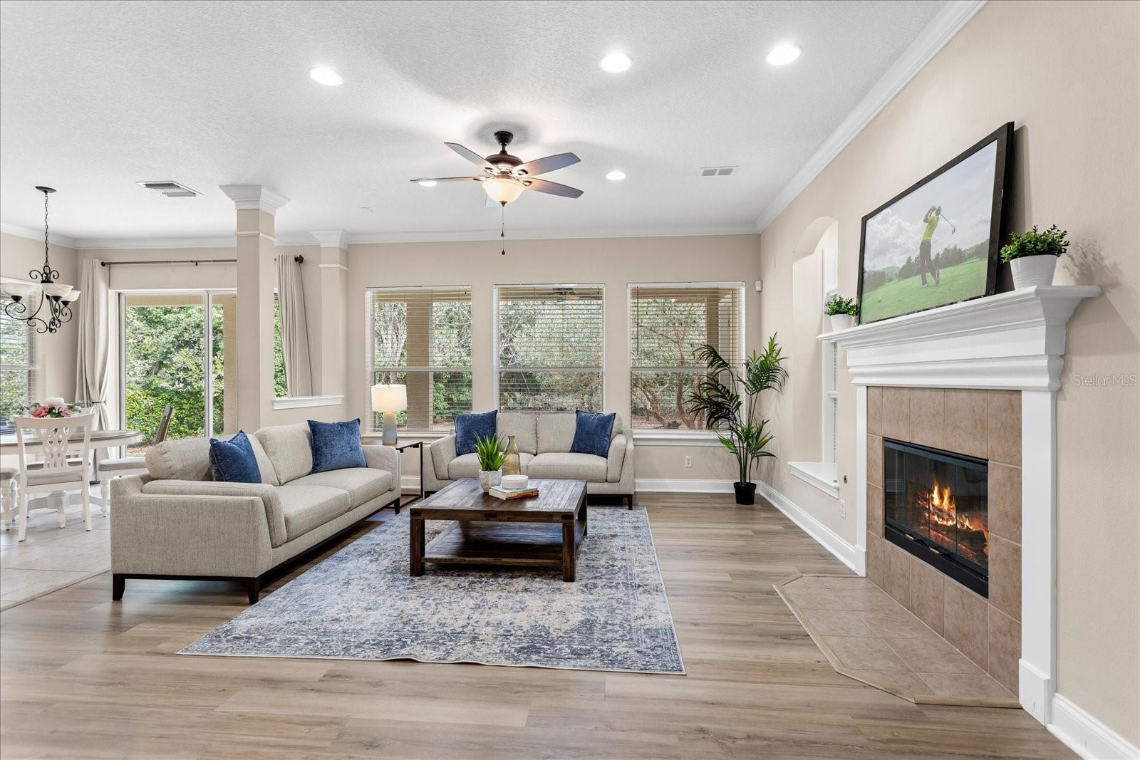 HEATHROW COUNTRY ESTATE HOMES PHASE ONE - Residential