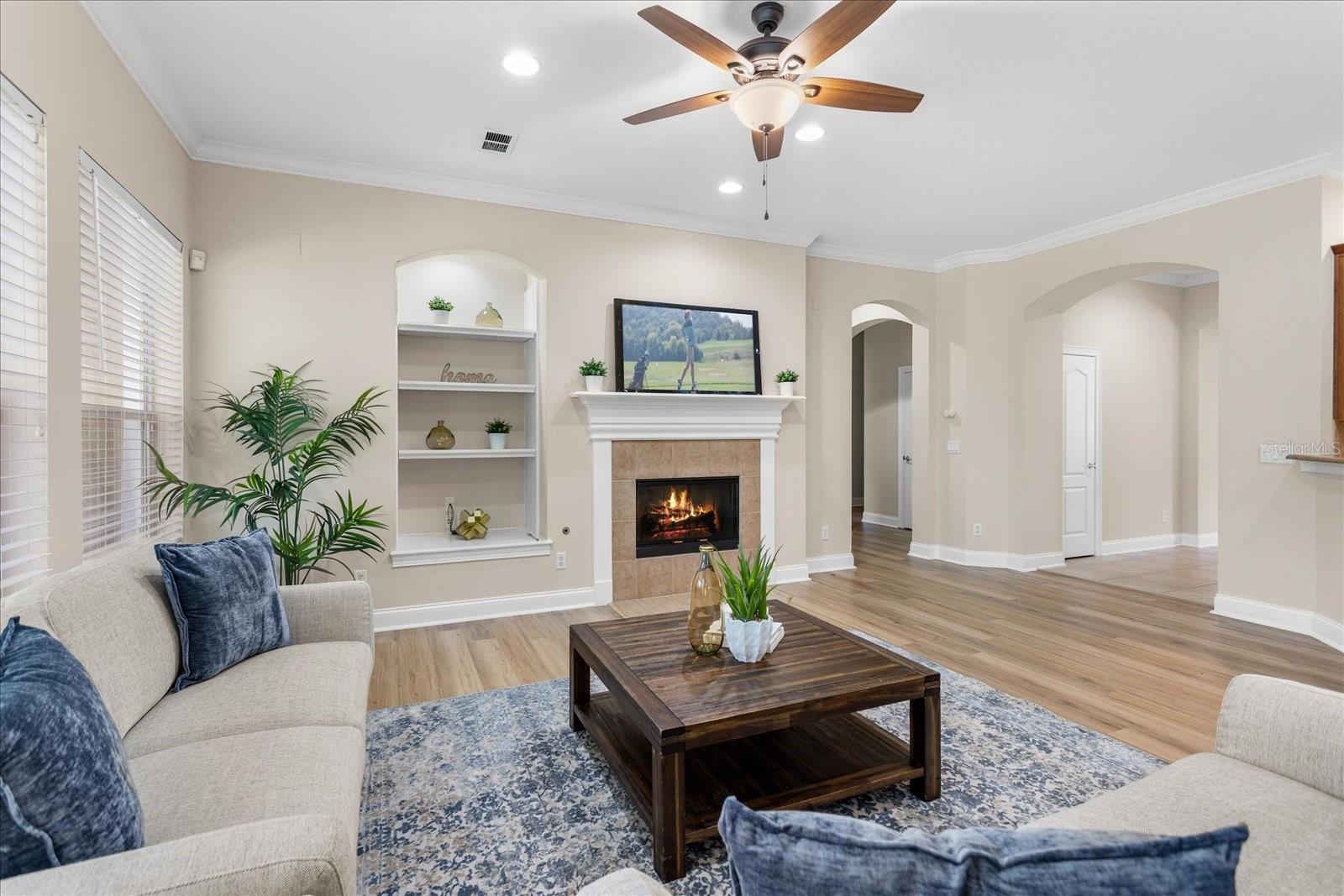 HEATHROW COUNTRY ESTATE HOMES PHASE ONE - Residential