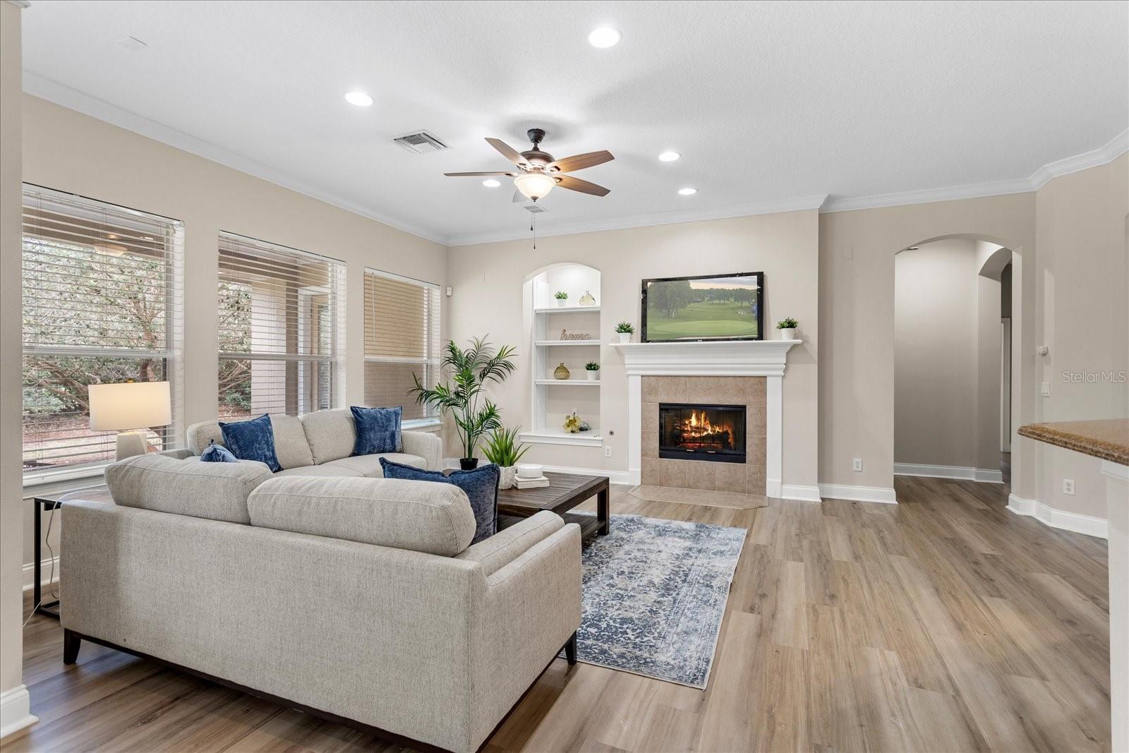 HEATHROW COUNTRY ESTATE HOMES PHASE ONE - Residential