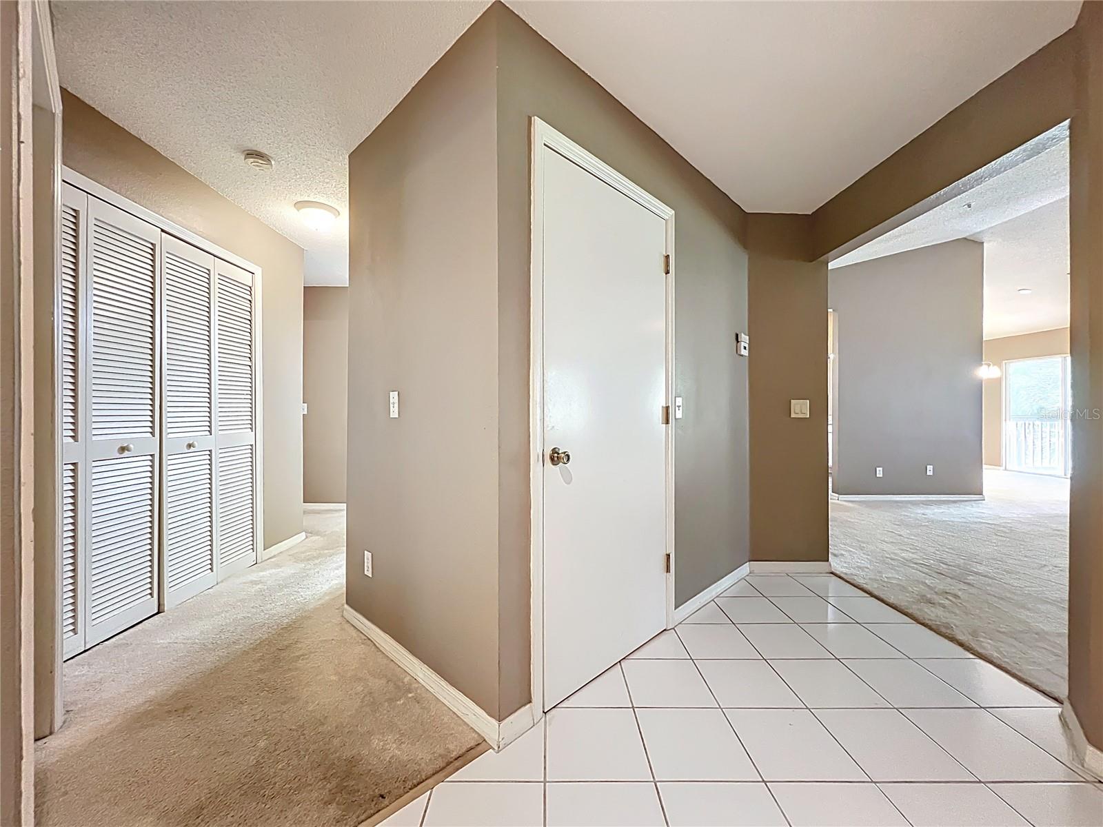 COACH HOMES AT ERROL PH 01 - Residential