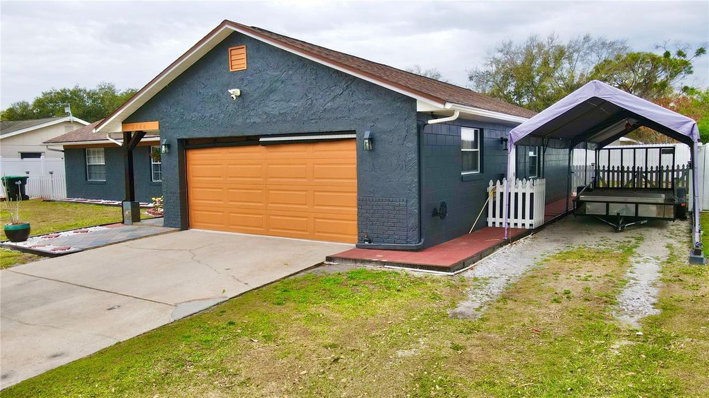 Photo of 2744 Middle Street, Orlando, FL 32807 (MLS # O6386639)