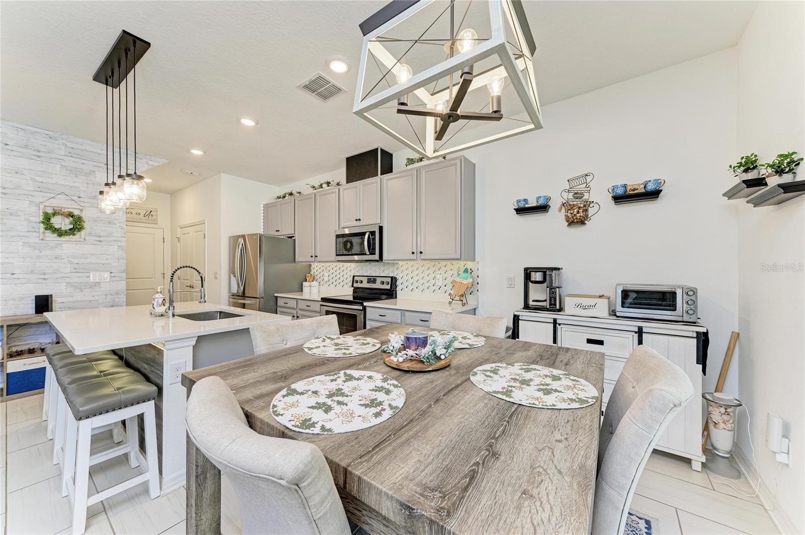 WOODLEAF HAMMOCK PH I - Residential