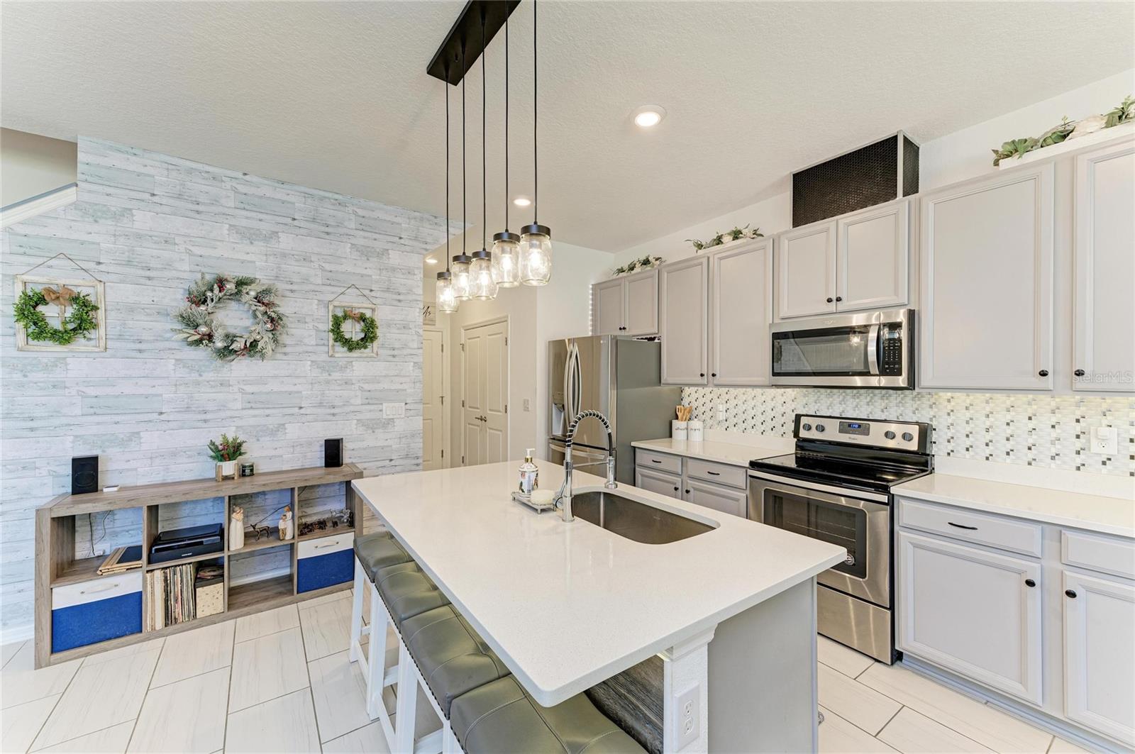 WOODLEAF HAMMOCK PH I - Residential