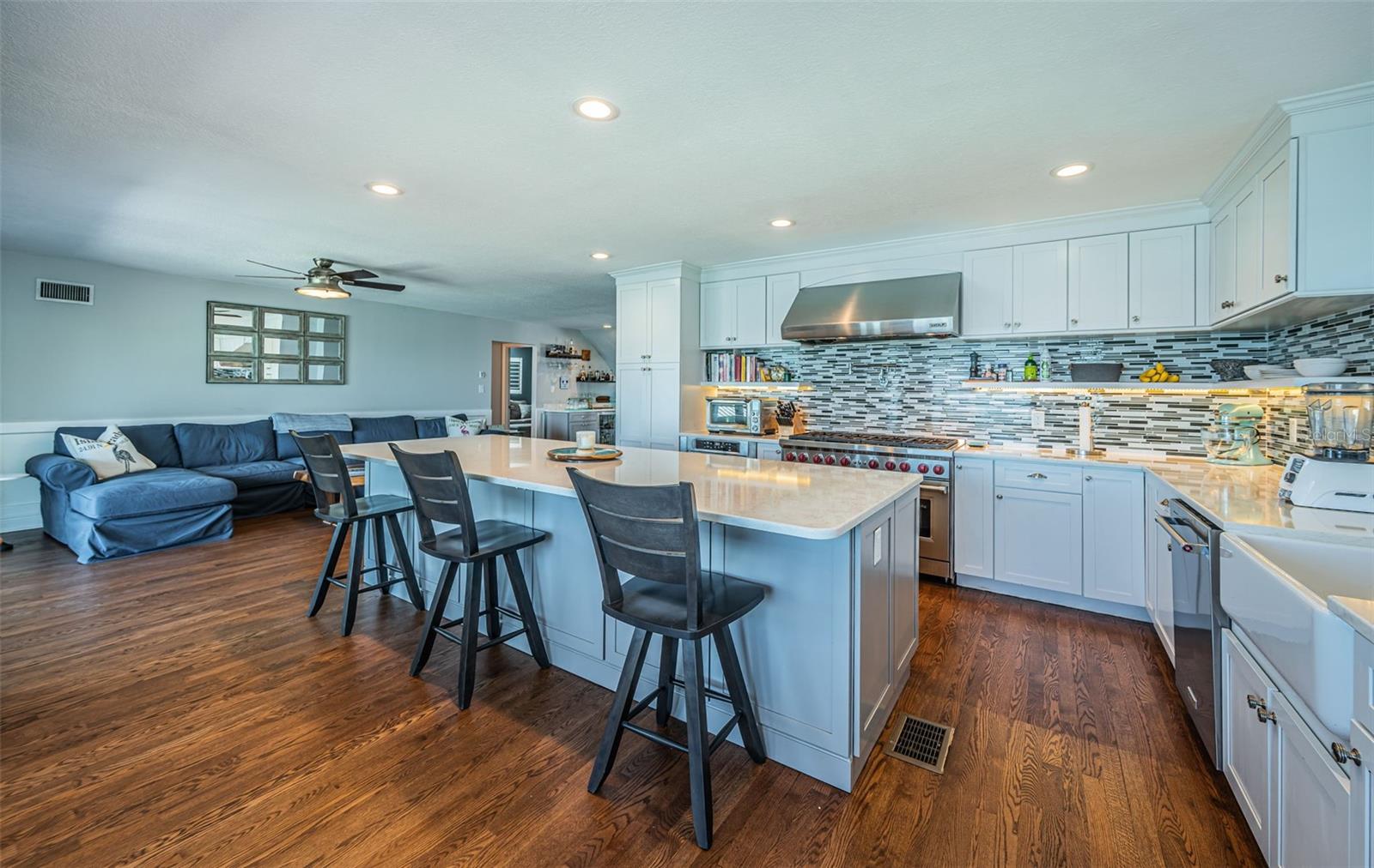 TIERRA VERDE - Residential