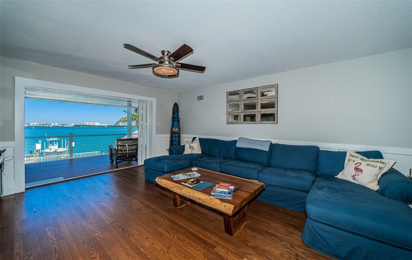 TIERRA VERDE - Residential