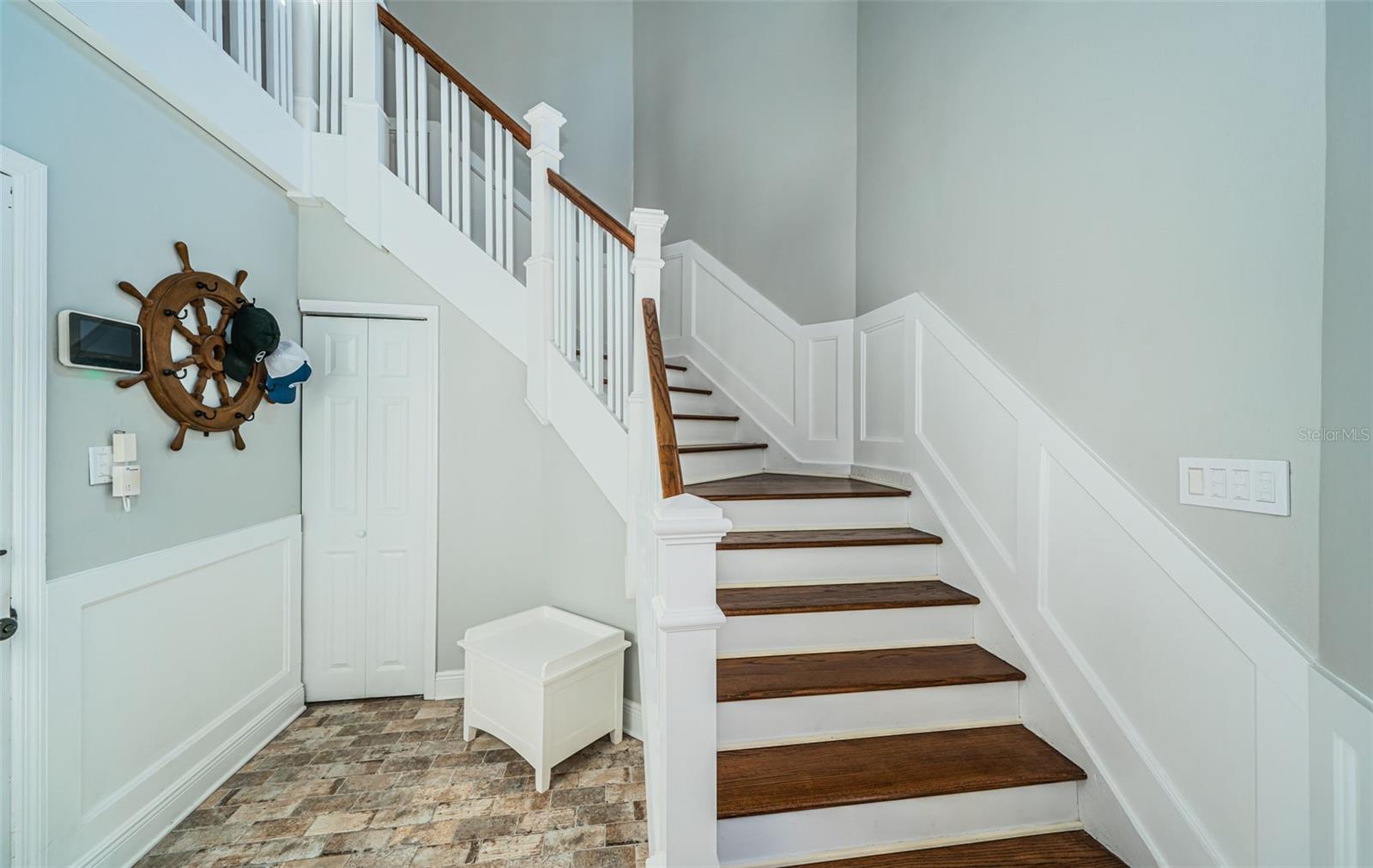 TIERRA VERDE - Residential