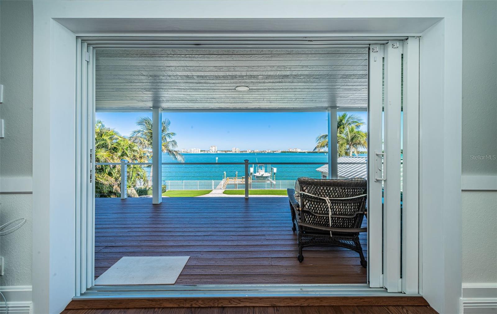 TIERRA VERDE - Residential